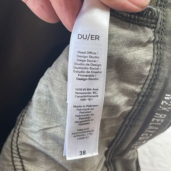 Du/er Gray Stretch Flat Front N2X Relaxed Fit Taper Stretch Chino Shorts Size 38 - Picture 4 of 10